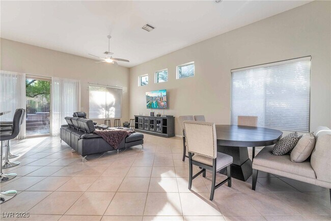 Building Photo - 1 Emerald Dunes Cir