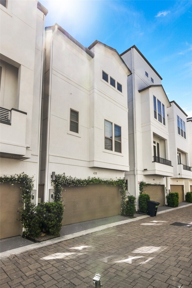 Building Photo - 419 T C Jester Blvd