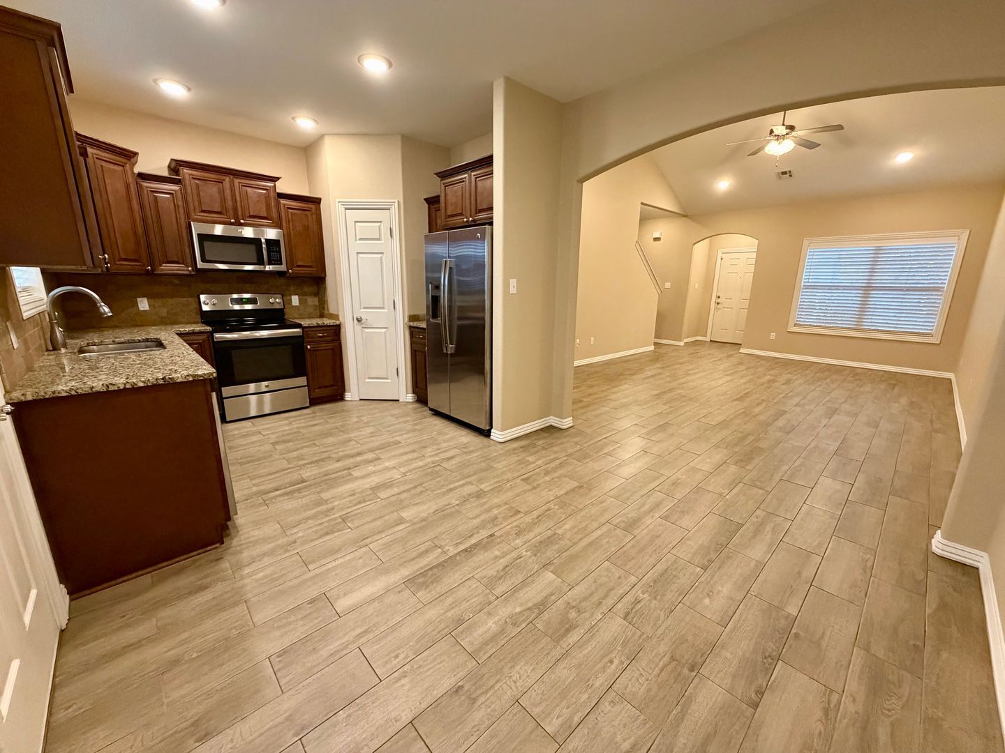 Building Photo - 6608 Leightyn Ln