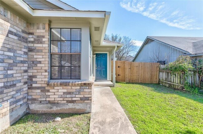 Building Photo - 12329 Tomanet Trail