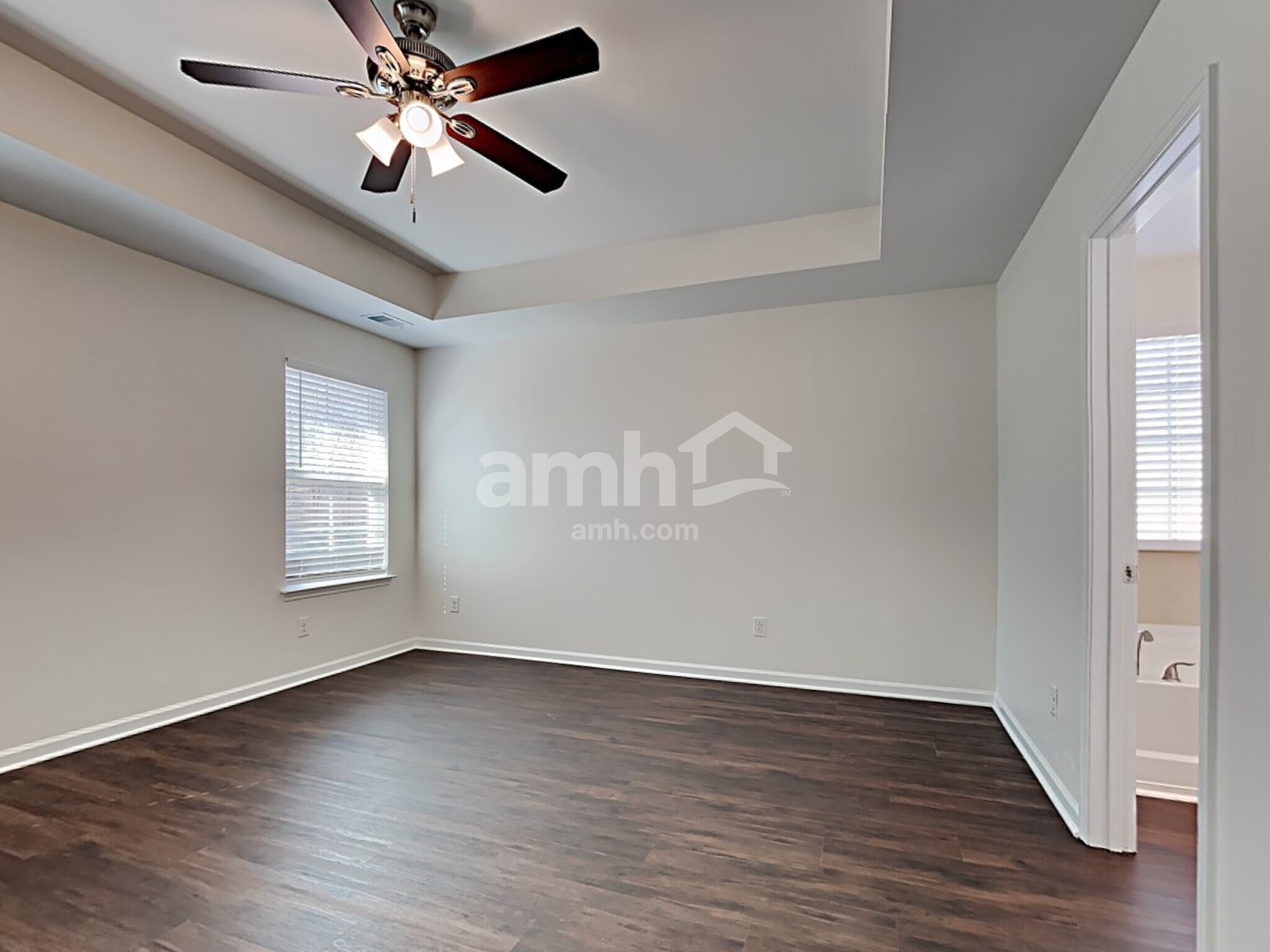 Building Photo - 1360 Hermitage Ln