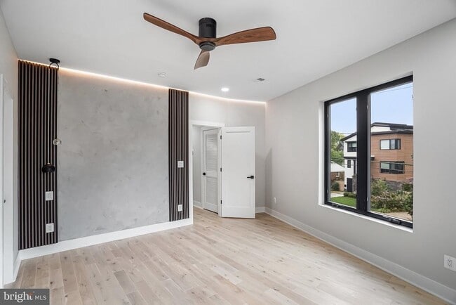 Building Photo - 3500 7th St N