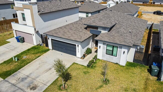 Building Photo - 1512 Latigo Lp