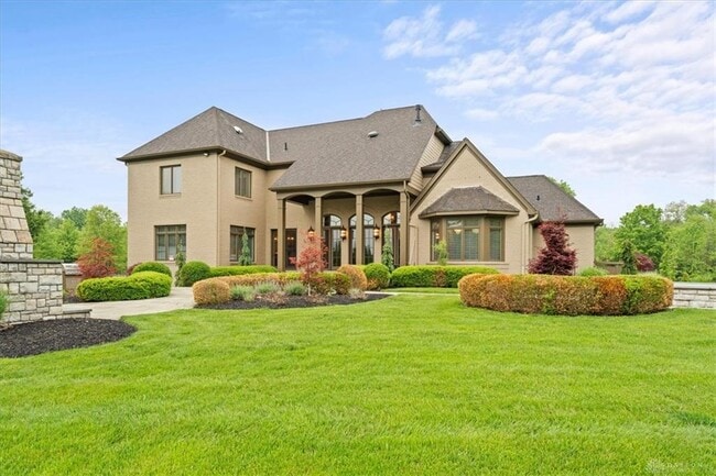 Building Photo - 9020 Whisperinghill Dr