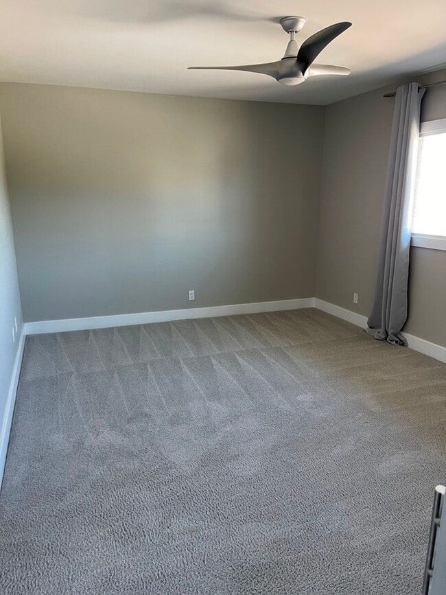 Building Photo - 2927 E Fairmount Ave