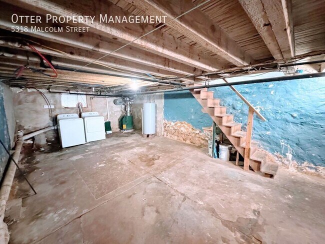 Building Photo - 5318 Malcolm St