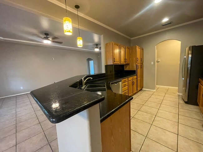 Building Photo - 15829 Grenadine