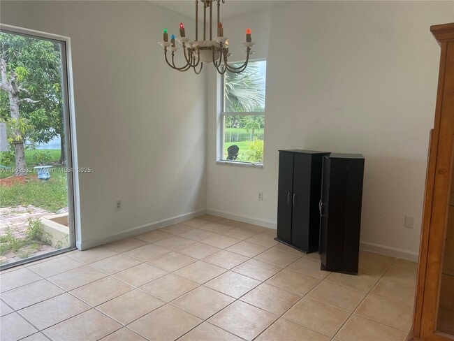 Building Photo - 1522 SE 16th Ave