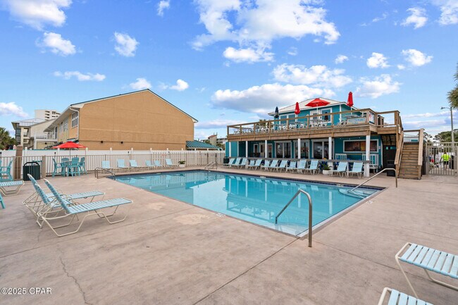 Building Photo - 131 Kimberly Dr