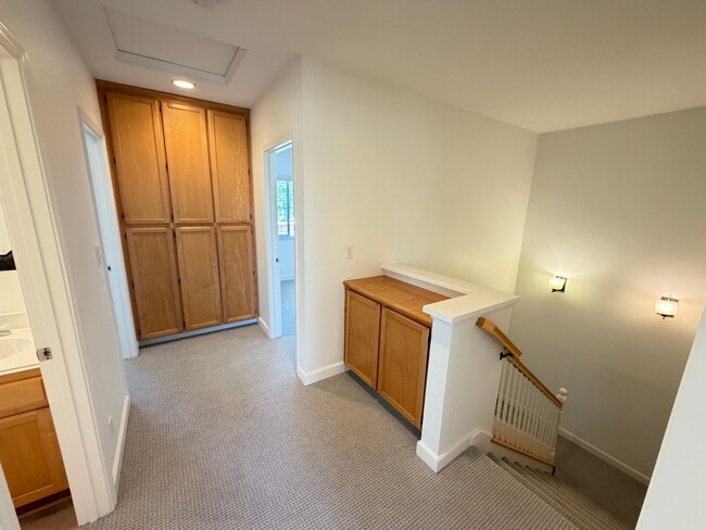 Building Photo - 4 Bed 3 Bath In The Bridges, San Ramon