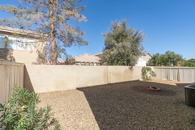 Building Photo - Beautiful 3-Bedroom Home in Silverado Ranch