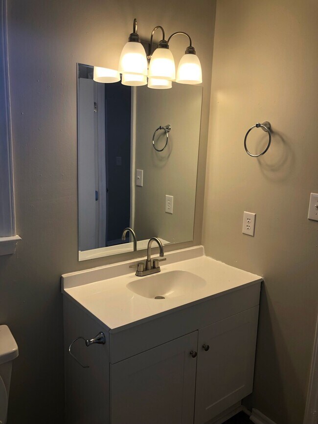 Building Photo - Spice Ridge