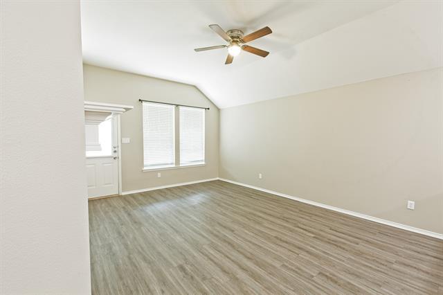 Building Photo - 1129 Acacia Dr