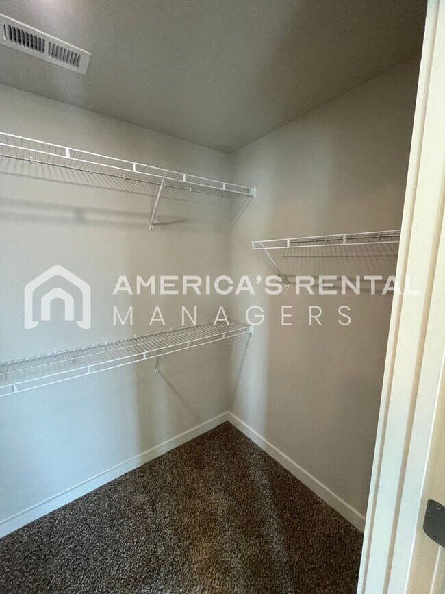 Building Photo - Home for Rent in McCalla!!! View with 48 Hours Notice!