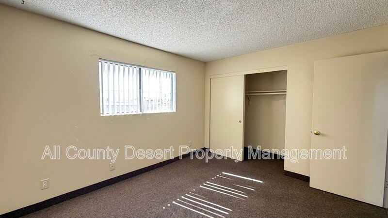 Building Photo - 13079 Eliseo Rd