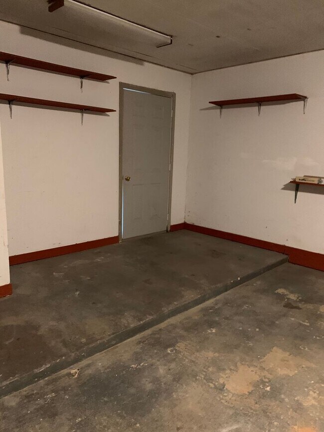 Building Photo - 3bed/2bath home in Valley View School District!