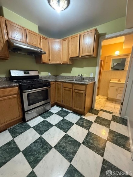 Building Photo - 346 Monticello St