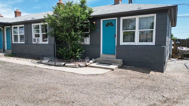 Building Photo - 7388 Oneida Dr