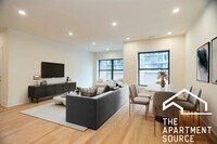 Building Photo - 654 W Gordon Terrace