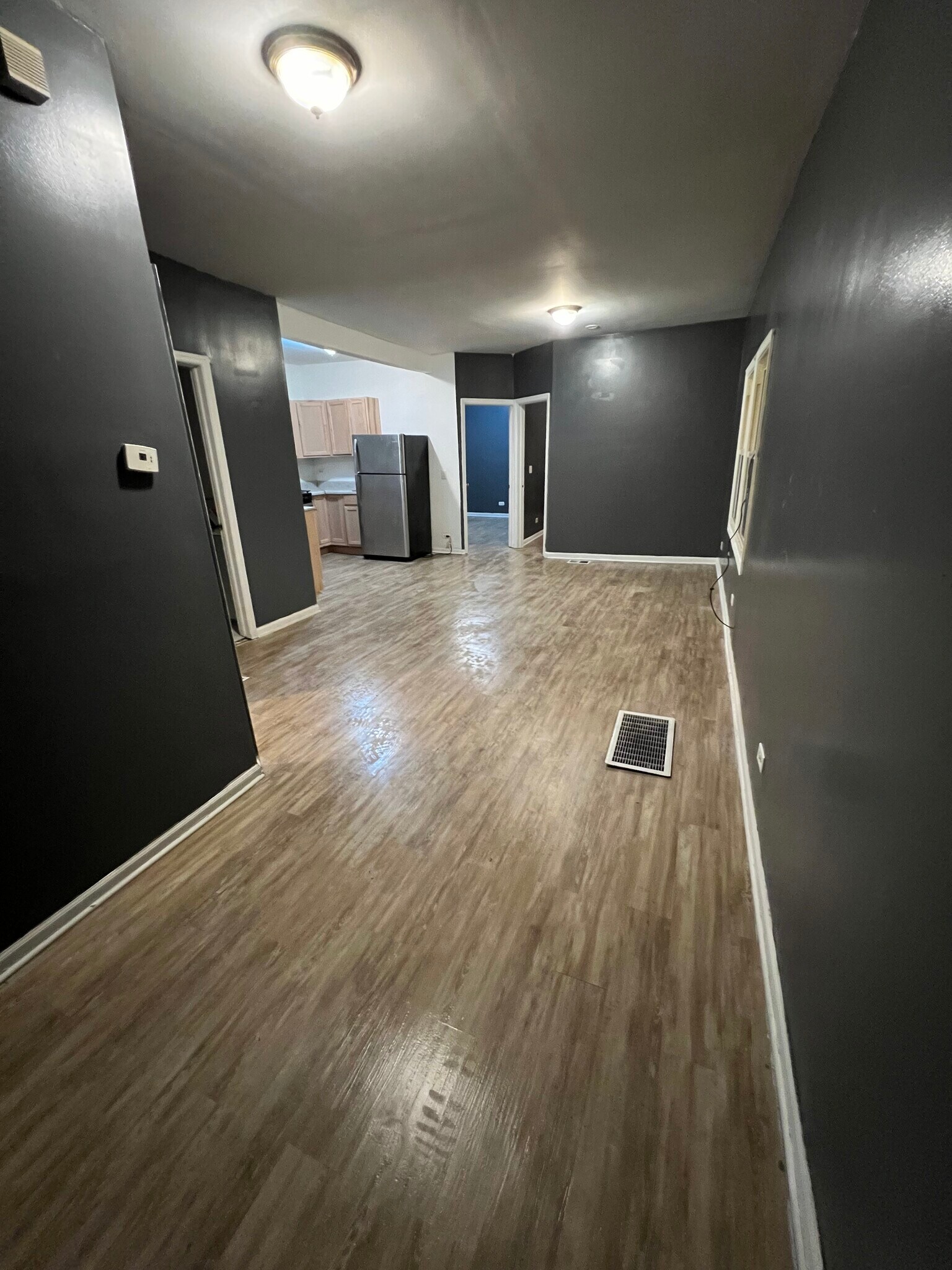 Building Photo - 6215 S Princeton Ave