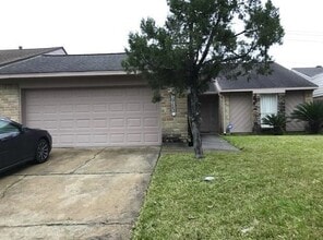 Building Photo - 10202 Pebble Park Ln