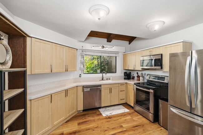 Building Photo - 46-359 Haiku Rd