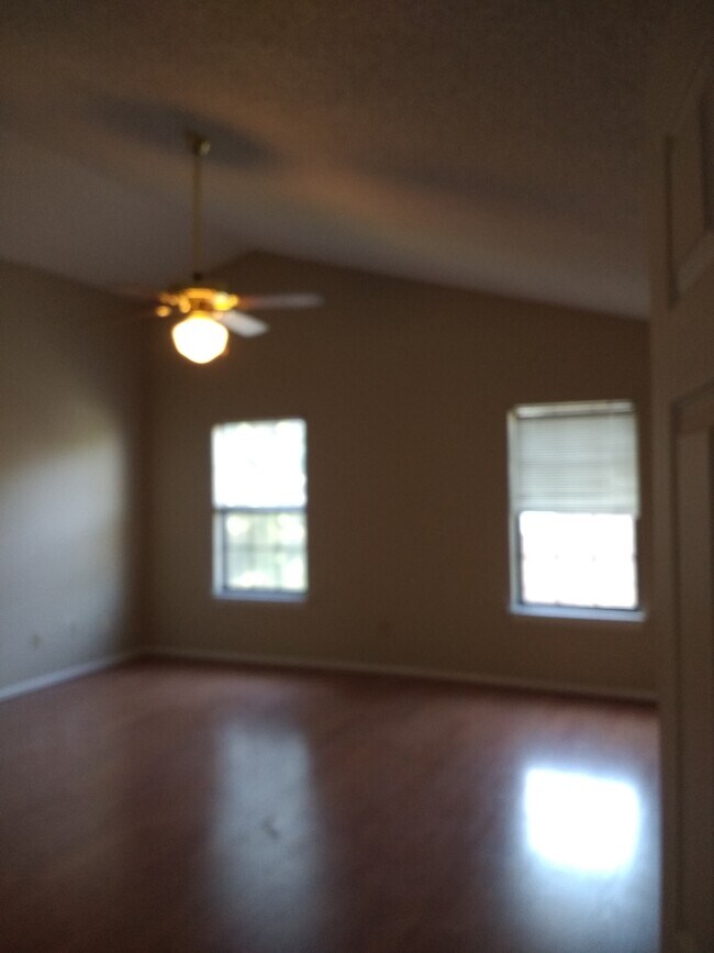 Building Photo - 2361 Shirecreek Cir