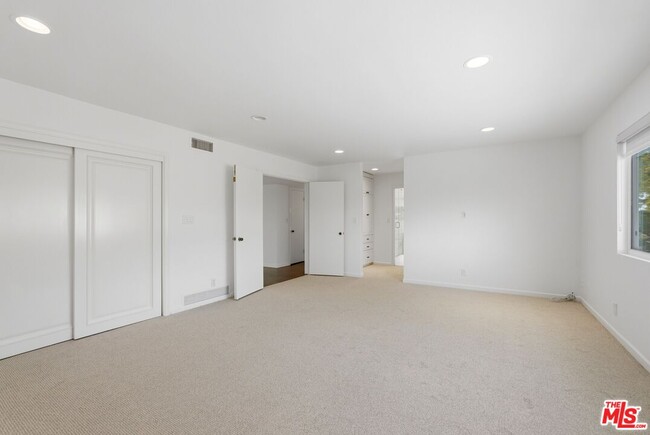 Building Photo - 15509 Aqua Verde Dr