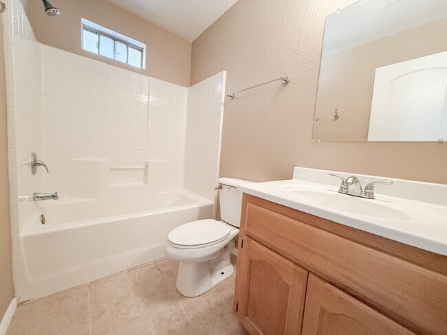 Building Photo - 9586 E 38th Pl