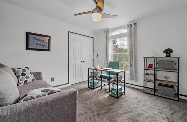 Building Photo - 11103 Canyon Brook Ct