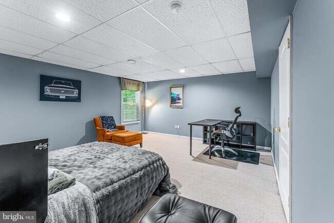 Building Photo - 10870 Hammond Dr