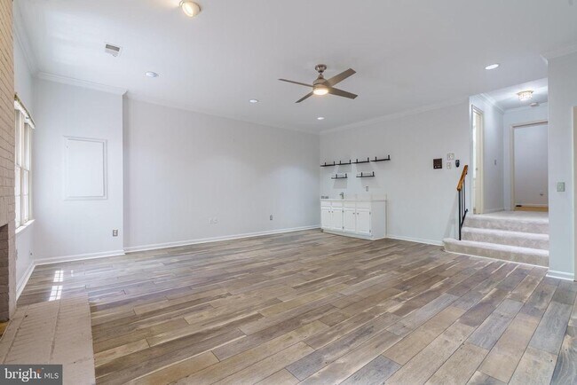 Building Photo - 112 Gretna Green Ct