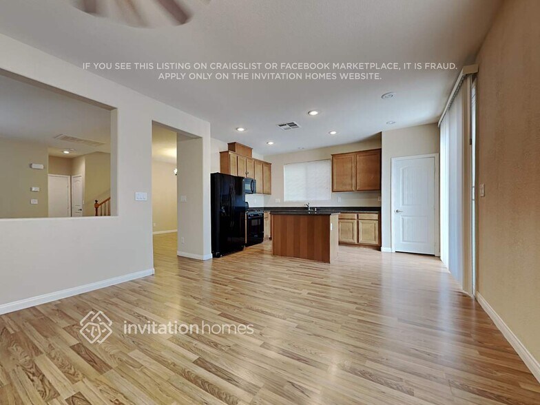 Building Photo - 9974 Ashland Oaks Ct