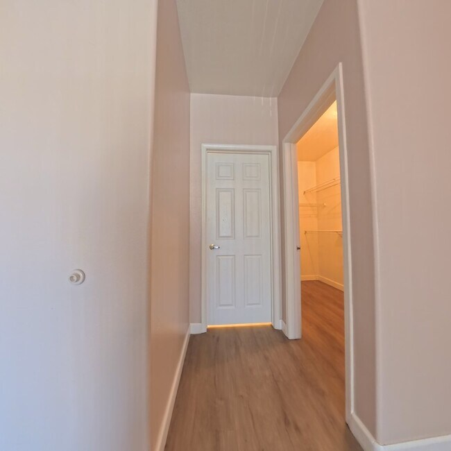 Building Photo - Next To Durango Casino | Gated Community | Laminate Floors | Community Fitness