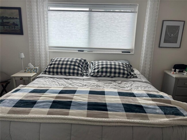 Building Photo - 1738 Caribbean Cir