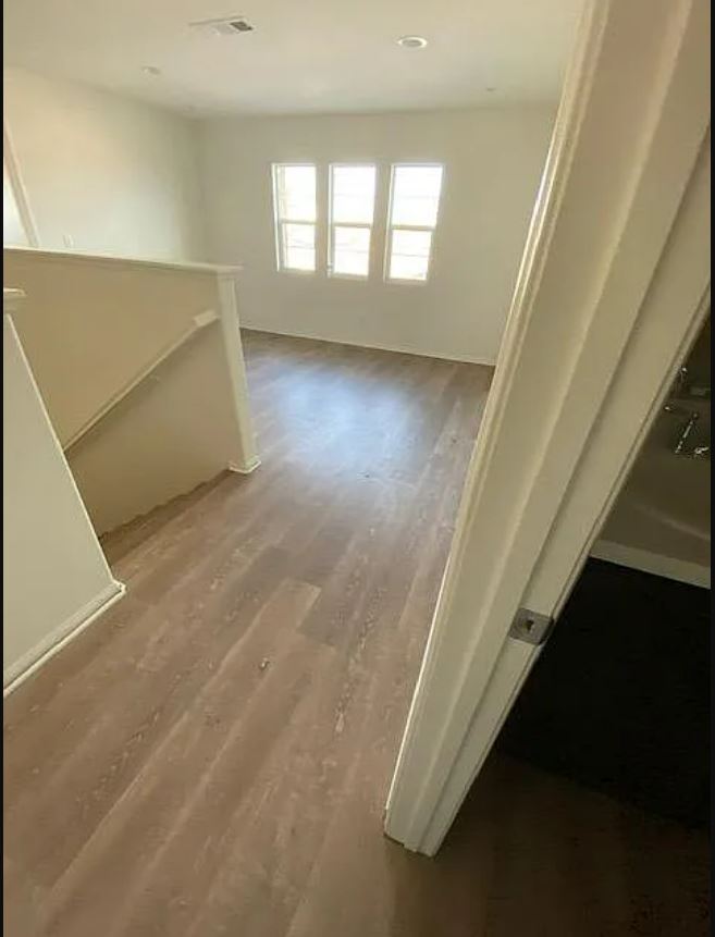 Loft - 44159 Le Blanc Ct