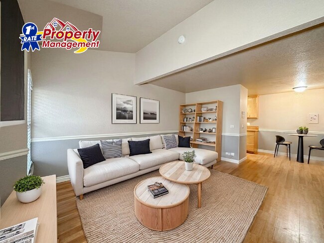 Building Photo - 1680 N Phillippi St