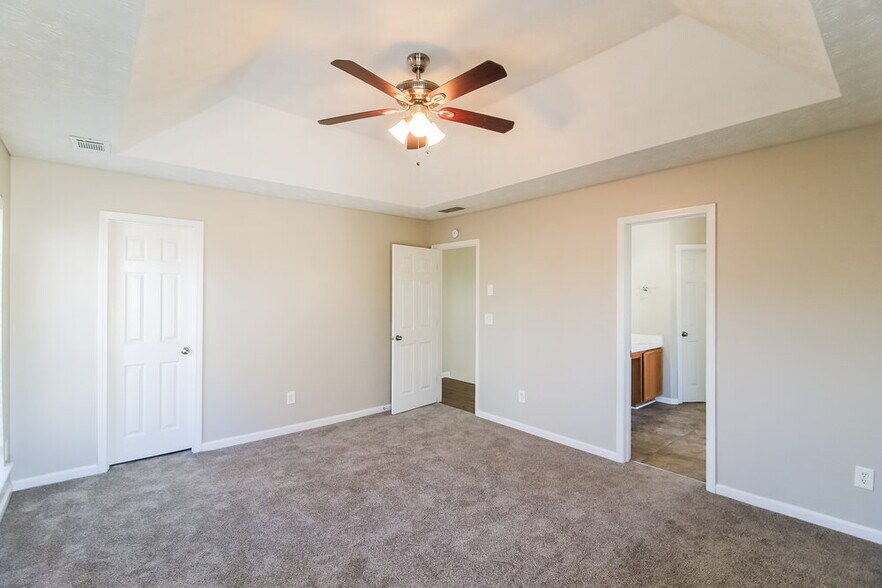 Building Photo - 644 Aspen Brook Dr