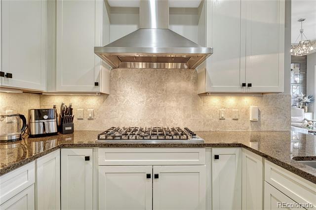 Building Photo - 5455 Landmark Pl