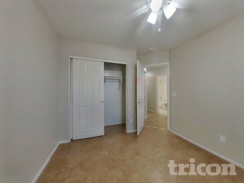 Building Photo - 9066 E Cedar Basin Ln