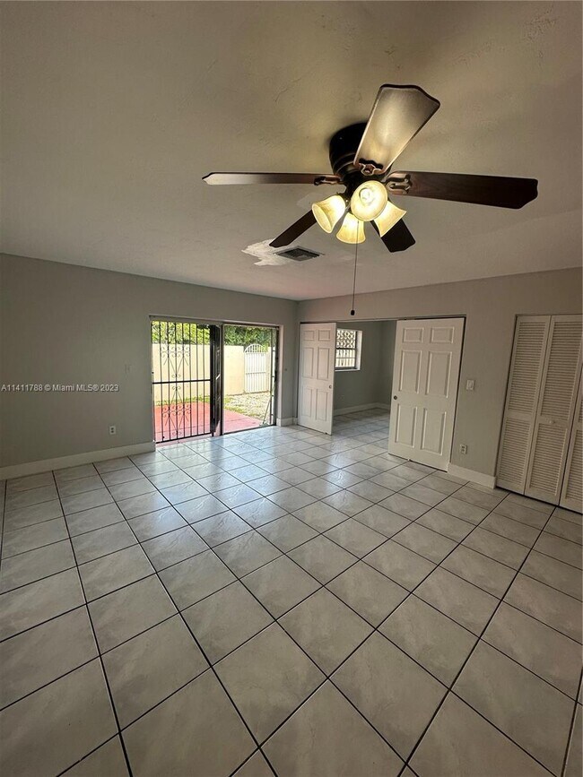 Building Photo - 13125 SW 18th Terrace