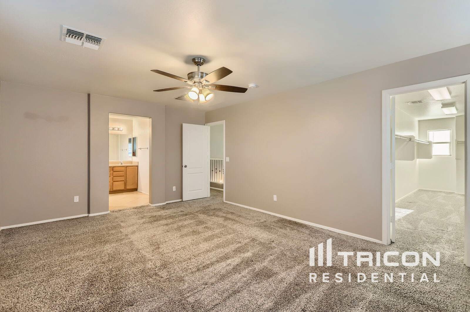 Building Photo - 26011 N Sandstone Way