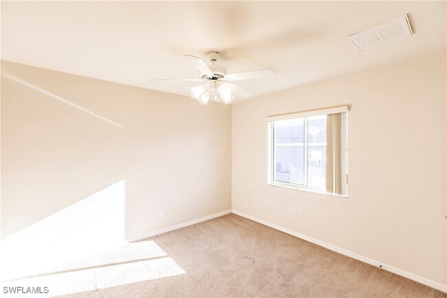 Building Photo - 1156 SW 44th Terrace