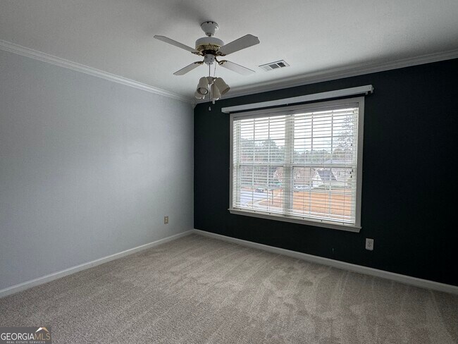 Building Photo - 15 Suwanee Pass Ln