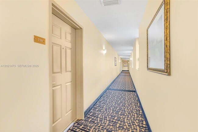 Building Photo - 8395 SW 73rd Ave