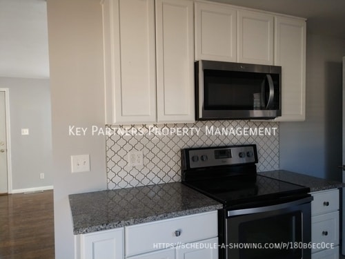 Building Photo - 503 Quincy Blvd