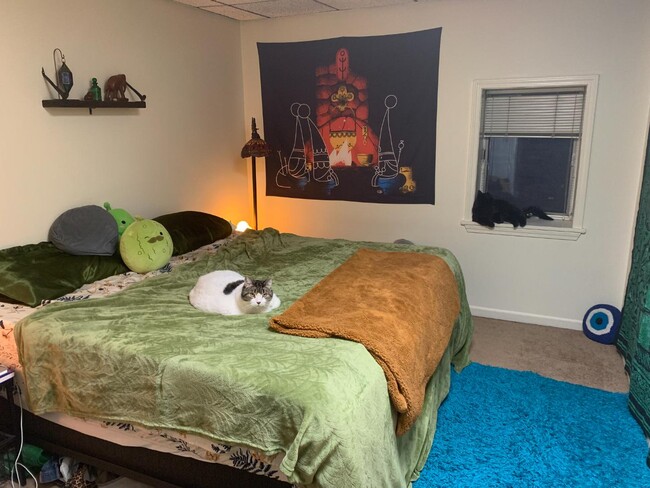 Building Photo - 226 W Michigan Ave