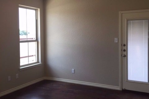 Building Photo - 6106 Boxelder Trail