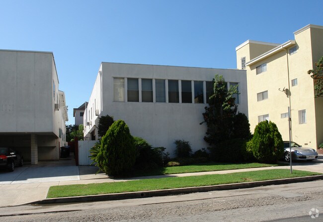 Building Photo - 1827 Parnell Ave