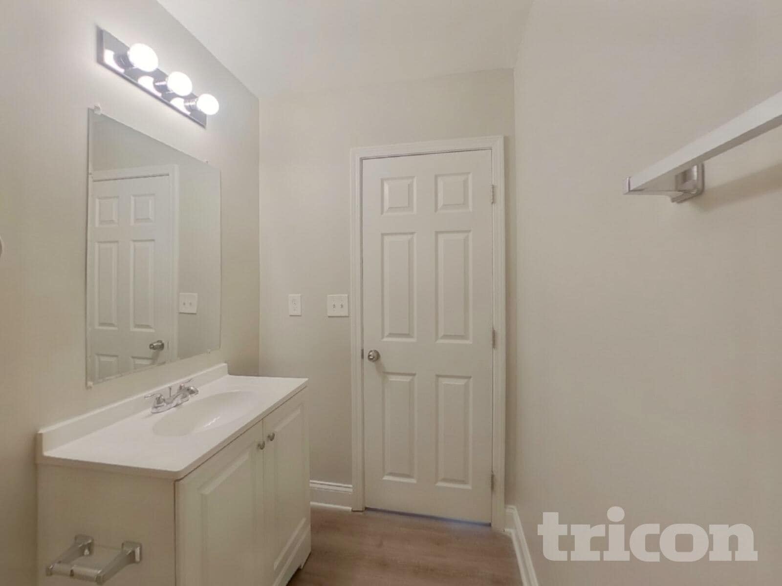 Building Photo - 715 West Blvd